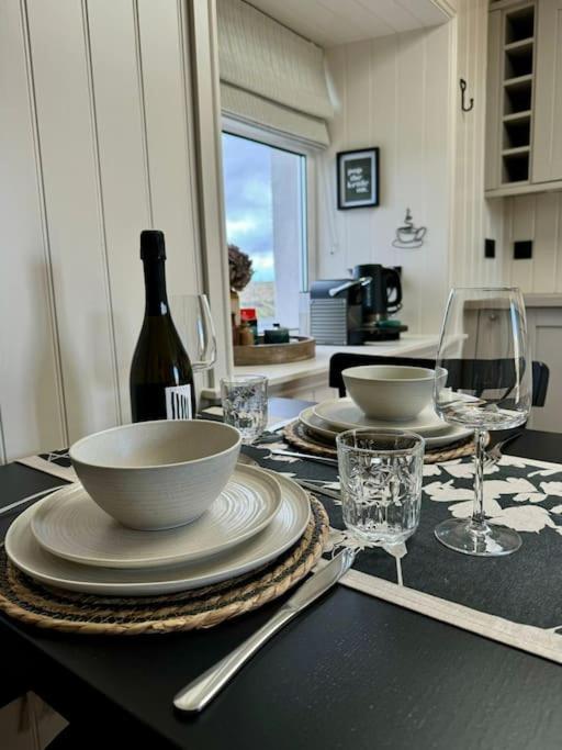 Nᴼ 21 Beautiful Cosy Modern Traditional Cottage Lionel Bagian luar foto