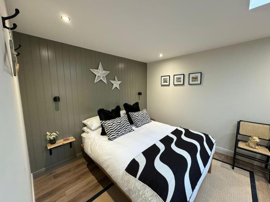 Nᴼ 21 Beautiful Cosy Modern Traditional Cottage Lionel Bagian luar foto