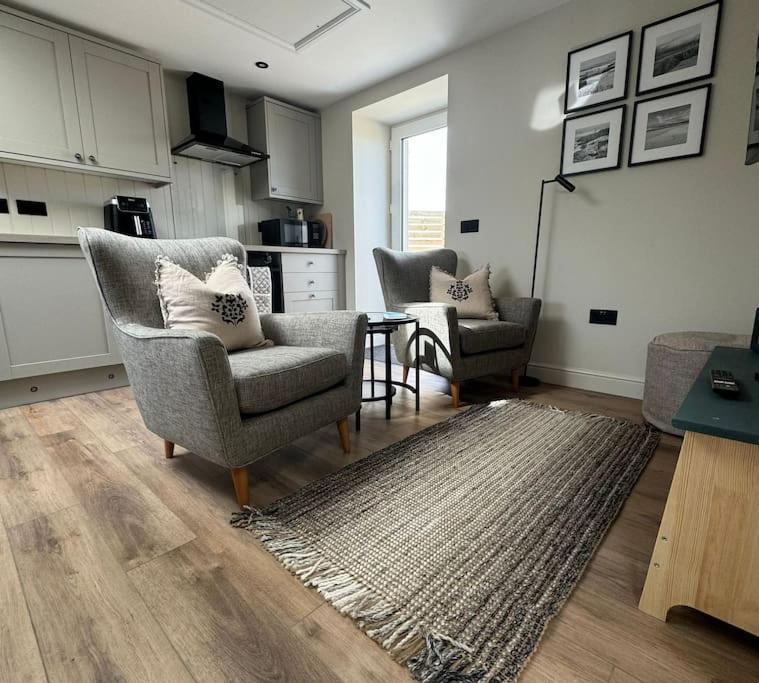 Nᴼ 21 Beautiful Cosy Modern Traditional Cottage Lionel Bagian luar foto